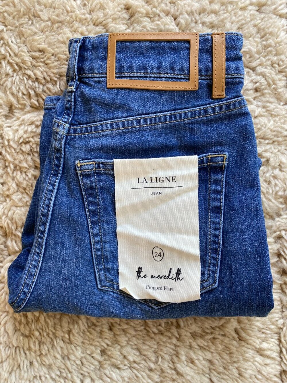 NWT Meredith High-Rise Cropped Flare Jean - 24 - Picture 6 of 12